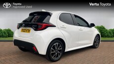 Toyota Yaris 1.5 Hybrid Design 5dr CVT Hybrid Hatchback